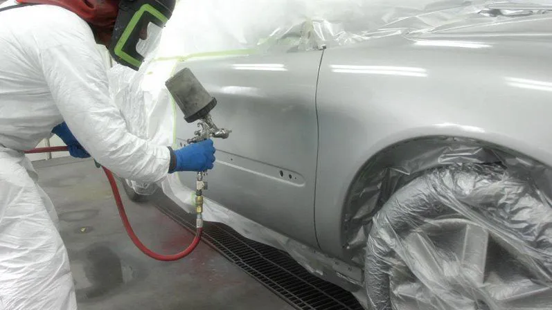 Nuova verniciatura completa auto